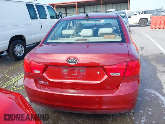 2010 Kia Optima LX z VIN KNAGG4A88A5435095, wystawiony jako IAAI lot #42085605 z przebiegiem 188 685 mil mil oraz . Historia ofert i sprzedaży dostępna na DreamBid. Obrazek 17.