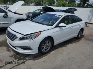 2015 Hyundai Sonata SE z VIN 5NPE24AF0FH188444, wystawiony jako Copart lot #59739034 z przebiegiem Nie podano mil oraz Szkoda całkowita • Salvage title. Historia ofert i sprzedaży dostępna na DreamBid. Obrazek 1.