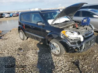 2012 Kia Soul with VIN KNDJT2A58C7745351, listed as a Copart auction lot 46254015 with 135,323 mi miles and Salvage Title. Bid and sale history available at carsss.com. Image 4.