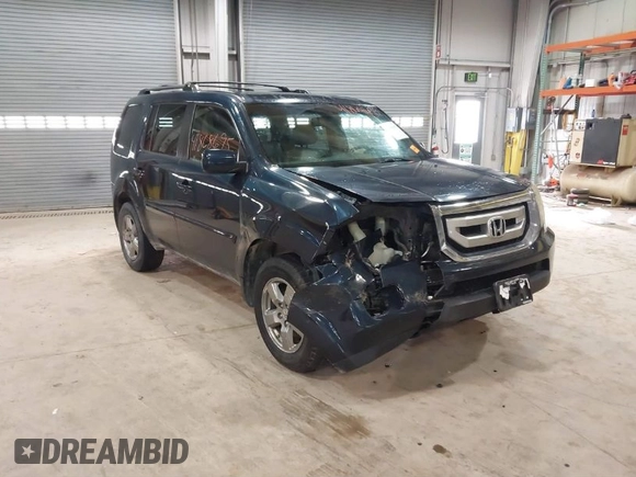2011 Honda Pilot EX-L with VIN 5FNYF4H52BB038651, listed as a IAAI auction lot 41868695 with 281,683 mi miles. Bid and sale history available at carsss.com. Image 1.