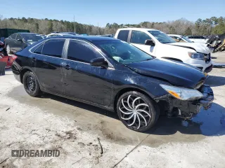 2015 Toyota Camry XLE with VIN 4T1BF1FK1FU992961, listed as a Copart auction lot 48481175 with 224,774 mi miles and Salvage Title. Bid and sale history available at carsss.com. Image 4.