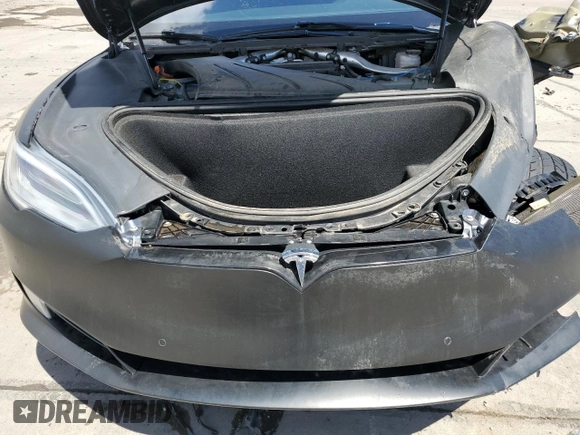2020 Tesla Model S Long Range с VIN 5YJSA1E28LF400562, выставлен на аукционе Copart как лот 53576125 с пробегом 73 808 миль миль и Списание • Salvage title. История ставок и продаж доступна на DreamBid. Изображение 11.