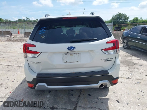 2021 Subaru Forester Touring with VIN JF2SKAXC8MH574427, listed as a IAAI auction lot 42529701 with 11,409 mi miles and . Bid and sale history available at DreamBid. Image 17.