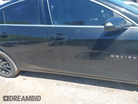 2016 Chevrolet Malibu LT with VIN 1G1ZE5ST2GF181857, listed as a IAAI auction lot 42088886 with 125,577 mi miles and . Bid and sale history available at DreamBid. Image 13.