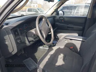 2002 Dodge Durango Sport with VIN 1B4HS38N92F195561, listed as a IAAI auction lot 41423184 with 179,433 mi miles and . Bid and sale history available at DreamBid. Image 5.