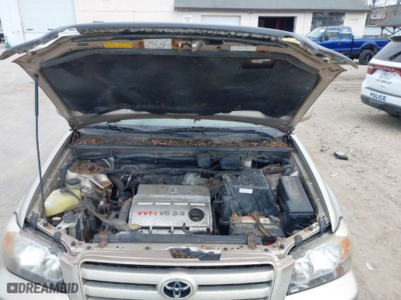 2005 Toyota Highlander with VIN JTEEP21A050086918, listed as a IAAI auction lot 41798191 with 125,232 mi miles. Bid and sale history available at carsss.com. Image 10.