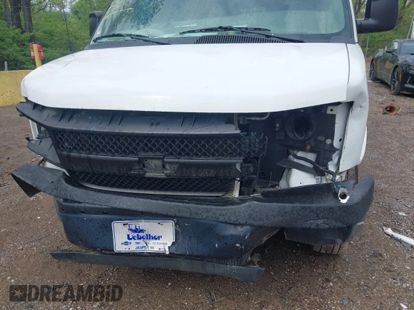 2016 Chevrolet Express Cargo with VIN 1GCWGAFF5G1261197, listed as a IAAI auction lot 42128029 with 117,535 mi miles and . Bid and sale history available at DreamBid. Image 6.