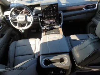 2025 GMC Yukon XL Denali with VIN 1GKS2JRL6SR129529, listed as a Copart auction lot 45733705 with 462 mi miles and Non Repairable. Bid and sale history available at carsss.com. Image 8.