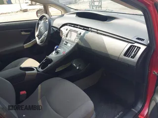 2013 Toyota Prius One z VIN JTDKN3DU8D0348756, wystawiony jako IAAI lot #42485675 z przebiegiem 199 373 mil mil oraz . Historia ofert i sprzedaży dostępna na DreamBid. Obrazek 5.
