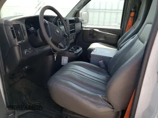 2014 Chevrolet Express Cargo Van with VIN 1GCWGFCB0E1133140, listed as a Copart auction lot 45433475 with 63,580 mi miles and Clean Title. Bid and sale history available at carsss.com. Image 7.
