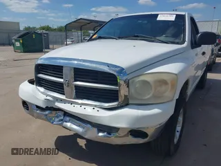 2007 Dodge 1500 SLT with VIN 1D7HA16PX7J579891, listed as a IAAI auction lot 42030399 with 202,781 mi miles and . Bid and sale history available at DreamBid. Image 6.