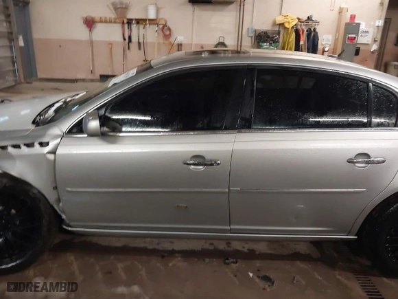 2007 Buick Lucerne CXS with VIN 1G4HE57Y87U122830, listed as a IAAI auction lot 41465130 with NaN miles. Bid and sale history available at carsss.com. Image 14.