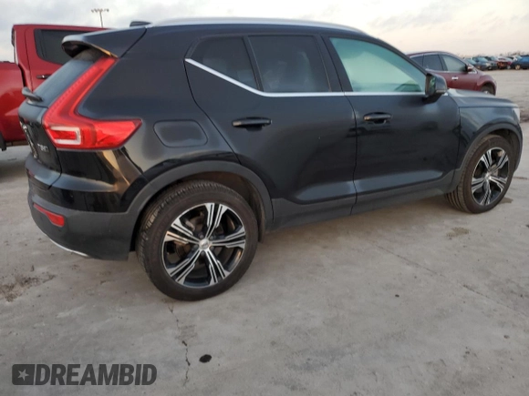 2020 Volvo XC40 Inscription with VIN YV4162UL2L2217591, listed as a Copart auction lot 48602535 with 69,768 mi miles and Salvage Title. Bid and sale history available at DreamBid. Image 3.