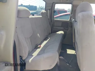 2005 Chevrolet Silverado 1500 Work Truck with VIN 1GCEC19XX5Z149649, listed as a IAAI auction lot 42163894 with 209,131 mi miles. Bid and sale history available at carsss.com. Image 8.