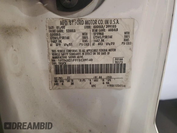 2000 Ford F-250 XL z VIN 1FTNX21F9YEC09140, wystawiony jako Copart lot #51288465 z przebiegiem 168 388 mil mil oraz Szkoda całkowita • Salvage title. Historia ofert i sprzedaży dostępna na DreamBid. Obrazek 12.