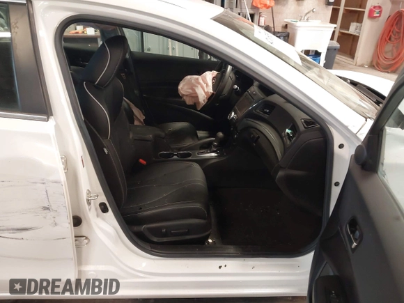 2019 Acura ILX Premium with VIN 19UDE2F76KA007150, listed as a IAAI auction lot 42065253 with 38,721 mi miles and . Bid and sale history available at DreamBid. Image 5.