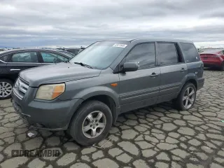 2005 Honda Pilot LX z VIN 2HKYF18155H525957, wystawiony jako Copart lot #43411845 z przebiegiem Nie podano mil oraz Szkoda całkowita • Salvage title. Historia ofert i sprzedaży dostępna na DreamBid. Obrazek 1.