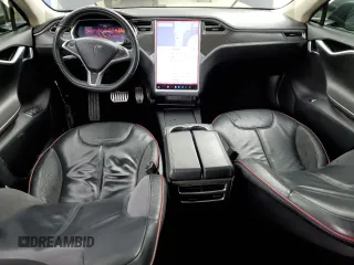 2013 Tesla Model S Performance с VIN 5YJSA1DP9DFP05325, выставлен на аукционе Copart как лот 52617545 с пробегом 122 847 миль миль и Списание • Salvage title. История ставок и продаж доступна на DreamBid. Изображение 8.