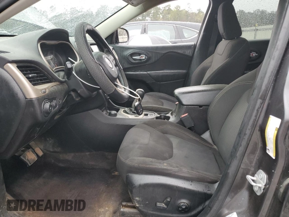 2017 Jeep Cherokee Latitude с VIN 1C4PJMCB8HW530810, выставлен на аукционе Copart как лот 49972505 с пробегом 149 723 миль миль и Списание • Salvage title. История ставок и продаж доступна на DreamBid. Изображение 7.