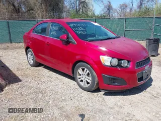 2014 Chevrolet Sonic LT with VIN 1G1JC5SG0E4189664, listed as a IAAI auction lot 41941711 with 172,995 mi miles and . Bid and sale history available at DreamBid. Image 1.