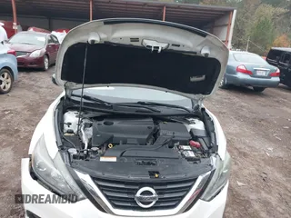 2017 Nissan Altima SL z VIN 1N4AL3AP7HC263627, wystawiony jako IAAI lot #40978960 z przebiegiem 149 182 mil mil oraz . Historia ofert i sprzedaży dostępna na DreamBid. Obrazek 10.