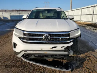 2022 Volkswagen Atlas SE with VIN 1V2JP2CA5NC554171, listed as a Copart auction lot 46822345 with 60,907 mi miles and Clean title. Bid and sale history available at DreamBid. Image 5.