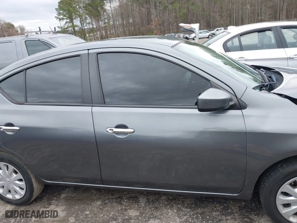 2019 Nissan Versa Sedan SV with VIN 3N1CN7AP4KL831867, listed as a IAAI auction lot 41807271 with 125,421 mi miles. Bid and sale history available at carsss.com. Image 13.