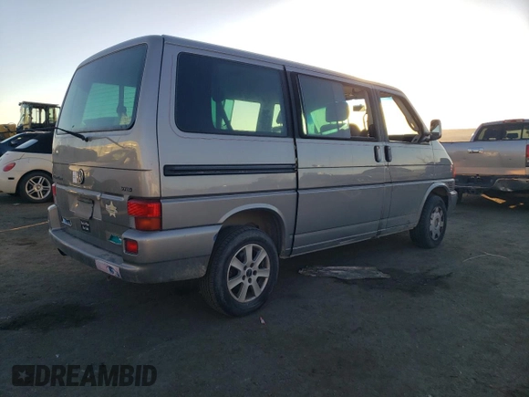 2000 Volkswagen EuroVan с VIN WV2MH4700YH083922, выставлен на аукционе Copart как лот 44274825 с пробегом 159 931 миль миль и Чистый • Clean title. История ставок и продаж доступна на DreamBid. Изображение 3.