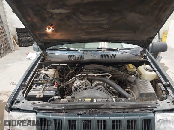1994 Jeep Grand Cherokee Limited с VIN 1J4GZ78Y8RC198596, выставлен на аукционе IAAI как лот 41943421 с пробегом 329 828 миль миль и . История ставок и продаж доступна на DreamBid. Изображение 10.