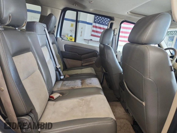 2006 Ford Explorer Eddie Bauer z VIN 1FMEU74816UB14248, wystawiony jako Copart lot #62417375 z przebiegiem 243 029 mil mil oraz Szkoda całkowita • Salvage title. Historia ofert i sprzedaży dostępna na DreamBid. Obrazek 11.