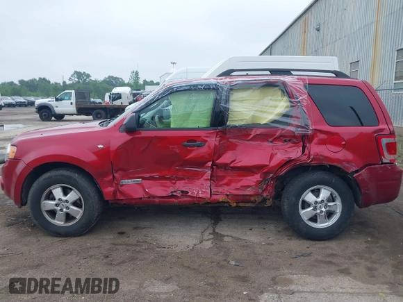 2008 Ford Escape XLT with VIN 1FMCU93138KD90369, listed as a IAAI auction lot 42430073 with Not provided miles and . Bid and sale history available at DreamBid. Image 14.