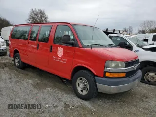 2007 Chevrolet Express Passenger z VIN 1GAHG39U071115670, wystawiony jako Copart lot #79276624 z przebiegiem 214 032 mil mil oraz Czysty tytuł • Clean title. Historia ofert i sprzedaży dostępna na DreamBid. Obrazek 4.