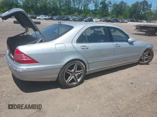 2003 Mercedes-Benz S 430 with VIN WDBNG83J23A359920, listed as a IAAI auction lot 42408166 with Not provided miles and . Bid and sale history available at DreamBid. Image 4.