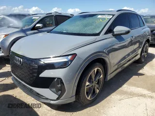 2024 Audi Q4 e-tron Premium Plus with VIN WA1LUBFZ1RP069359, listed as a Copart auction lot 75026344 with 762 mi miles and Non Repairable. Bid and sale history available at DreamBid. Image 1.