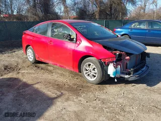 2020 Toyota Prius L Eco with VIN JTDKARFU3L3122388, listed as a IAAI auction lot 41649358 with 30,945 mi miles. Bid and sale history available at carsss.com. Image 1.