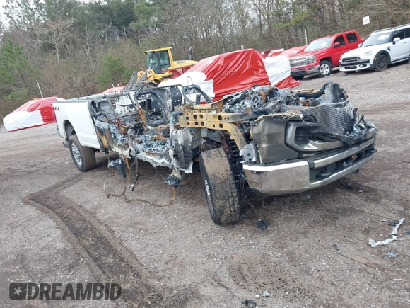 2021 Ford Super Duty F-250 SRW XL with VIN 1FT7W2BT9MED93098, listed as a IAAI auction lot 41006834 with 1 mi miles. Bid and sale history available at carsss.com. Image 1.