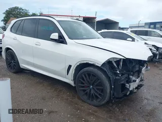2022 BMW X5 sDrive40i with VIN 5UXCR4C01N9J84646, listed as a IAAI auction lot 42238368 with 58,210 mi miles and . Bid and sale history available at DreamBid. Image 1.