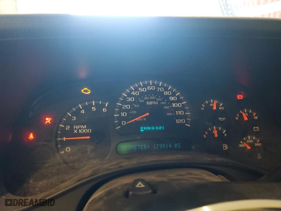 2004 Chevrolet Silverado 1500 Crew Cab LS with VIN 2GCEK13T041419603, listed as a Copart auction lot 57208774 with 179,514 mi miles and Salvage Title. Bid and sale history available at carsss.com. Image 9.