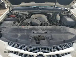 2012 Cadillac Escalade Premium z VIN 1GYS4CEF2CR315324, wystawiony jako Copart lot #58447245 z przebiegiem 227 418 mil mil oraz Czysty tytuł • Clean title. Historia ofert i sprzedaży dostępna na DreamBid. Obrazek 12.