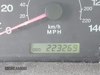 2002 Hyundai Elantra GLS with VIN KMHDN45D82U458317, listed as a IAAI auction lot 42653514 with 223,269 mi miles and . Bid and sale history available at DreamBid. Image 7.