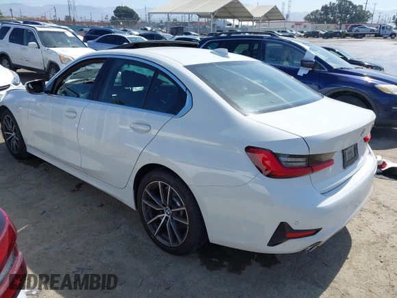 2020 BMW 3 Series 330i с VIN 3MW5R1J01L8B10868, выставлен на аукционе IAAI как лот 42335176 с пробегом 36 055 миль миль и . История ставок и продаж доступна на DreamBid. Изображение 3.