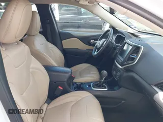 2016 Jeep Cherokee Limited z VIN 1C4PJLDB5GW363071, wystawiony jako IAAI lot #42229705 z przebiegiem 78 397 mil mil oraz . Historia ofert i sprzedaży dostępna na DreamBid. Obrazek 5.