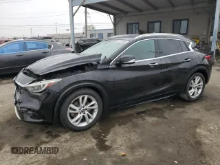 2017 Infiniti QX30 Premium with VIN SJKCH5CP8HA016509, listed as a Copart auction lot 73247654 with 81,303 mi miles and Salvage Title. Bid and sale history available at DreamBid. Image 1.