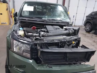 2024 Nissan Frontier Pro-4X with VIN 1N6ED1EK7RN660527, listed as a IAAI auction lot 41157416 with 10,032 mi miles and . Bid and sale history available at DreamBid. Image 13.