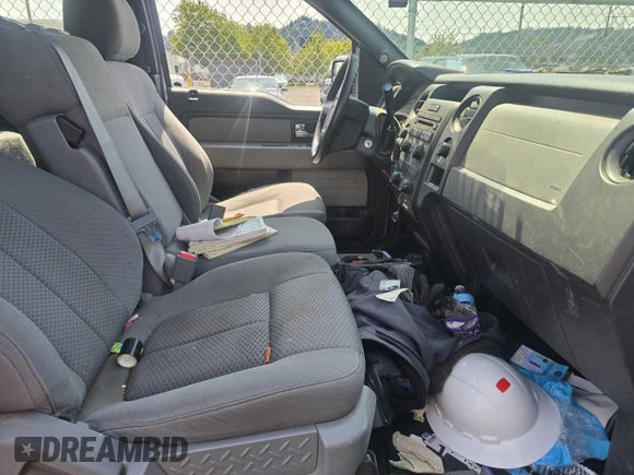 2013 Ford F-150 XL z VIN 1FTFX1EF5DFB22784, wystawiony jako IAAI lot #42651808 z przebiegiem 204 172 mil mil oraz . Historia ofert i sprzedaży dostępna na DreamBid. Obrazek 30.