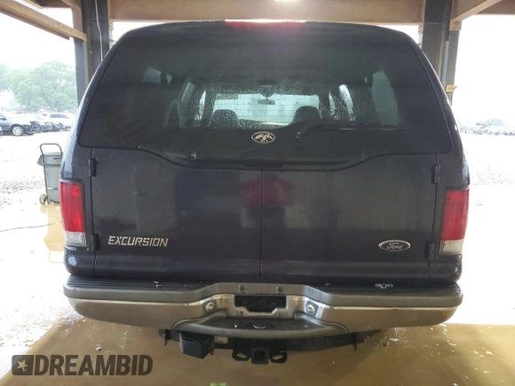 2000 Ford Excursion Limited with VIN 1FMNU43SXYEA13878, listed as a Copart auction lot 54050075 with 194,329 mi miles and Salvage title. Bid and sale history available at DreamBid. Image 6.