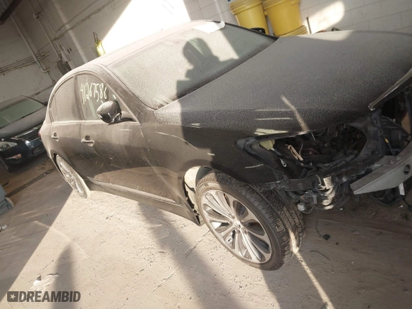 2012 Hyundai Genesis 5.0L with VIN KMHGC4DH8CU163114, listed as a IAAI auction lot 41267586 with 1 mi miles. Bid and sale history available at carsss.com. Image 1.