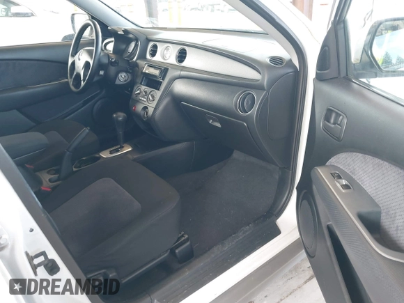 2003 Mitsubishi Outlander XLS with VIN JA4LZ41G33U092413, listed as a IAAI auction lot 41904961 with 178,691 mi miles. Bid and sale history available at carsss.com. Image 5.
