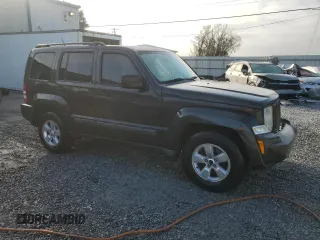 2010 Jeep Liberty Sport z VIN 1J4PP2GK2AW181091, wystawiony jako Copart lot #44555095 z przebiegiem 104 986 mil mil oraz Szkoda całkowita • Salvage title. Historia ofert i sprzedaży dostępna na DreamBid. Obrazek 4.