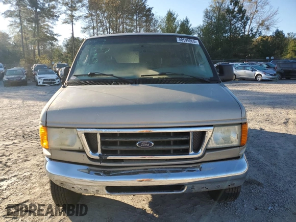 2007 Ford Econoline Passenger XL with VIN 1FBNE31L67DA55402, listed as a Copart auction lot 50595565 with 247,129 mi miles and Salvage Title. Bid and sale history available at carsss.com. Image 5.